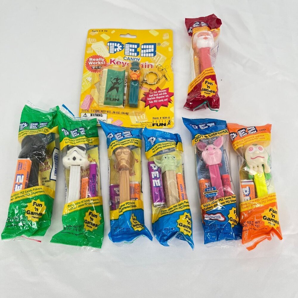 Vintage‎ PEZ Candy Dispensers Lot - 7 Sealed Dispensers & Keychain - Assorted